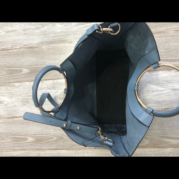 💙Statement Purse🦋 - Picture 4 of 4